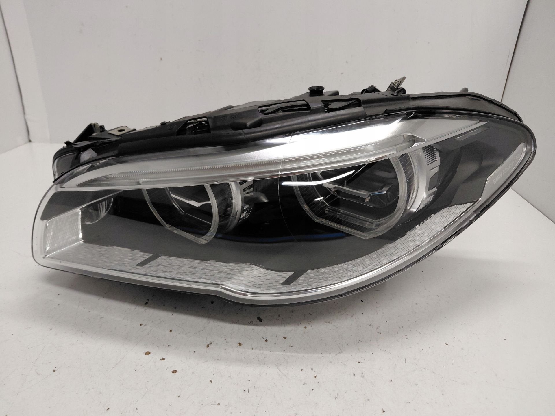 Phare gauche BMW F10 7352481, Autos : Pièces & Accessoires, Petuelring 130
80788  Munich, DE, Info@bmw.de, Utilisé, BMW