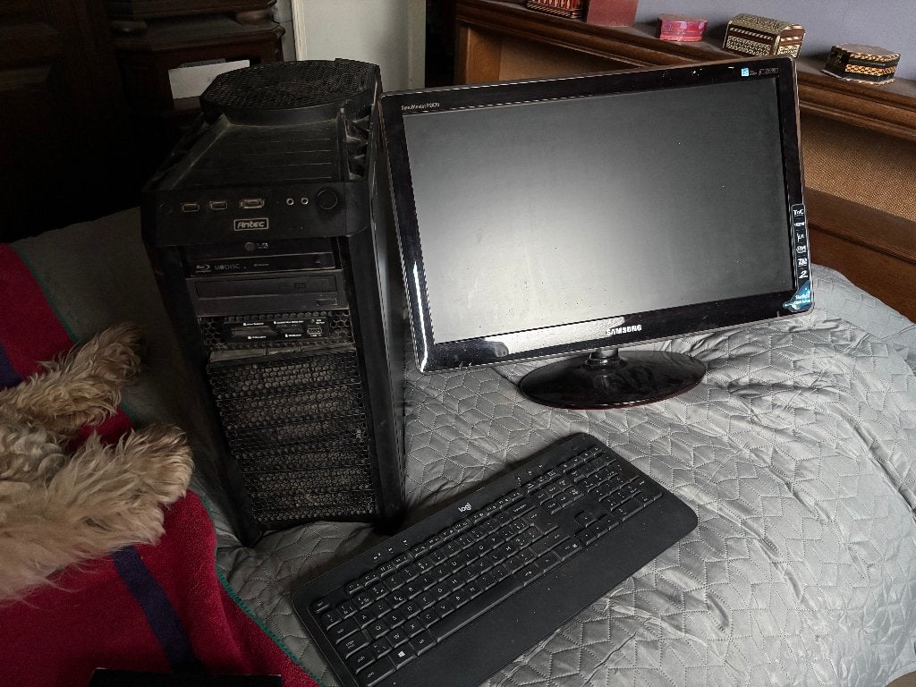 PC bureau, Informatique & Logiciels, Le pc est monté avec différentes marques, HDD, Avec carte vidéo, 8 GB