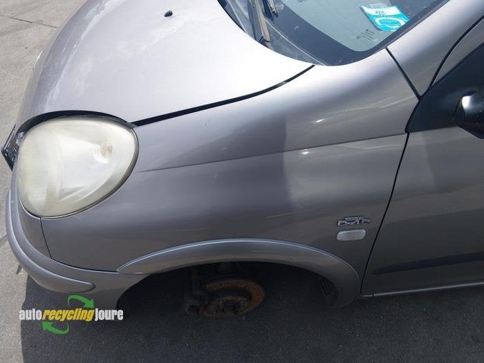 Scherm links-voor van een Toyota Yaris Verso (1D2), Gebruikt, -, -, Toyota
