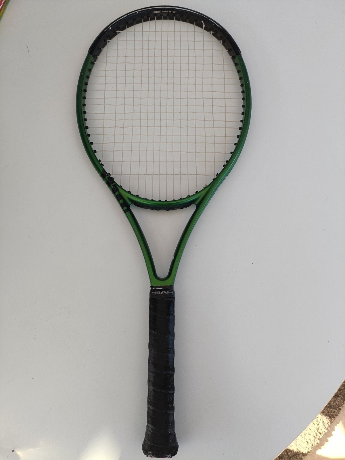 Wilson Blade V8 255 gram, Sports & Fitness, Enlèvement, Raquette, Wilson