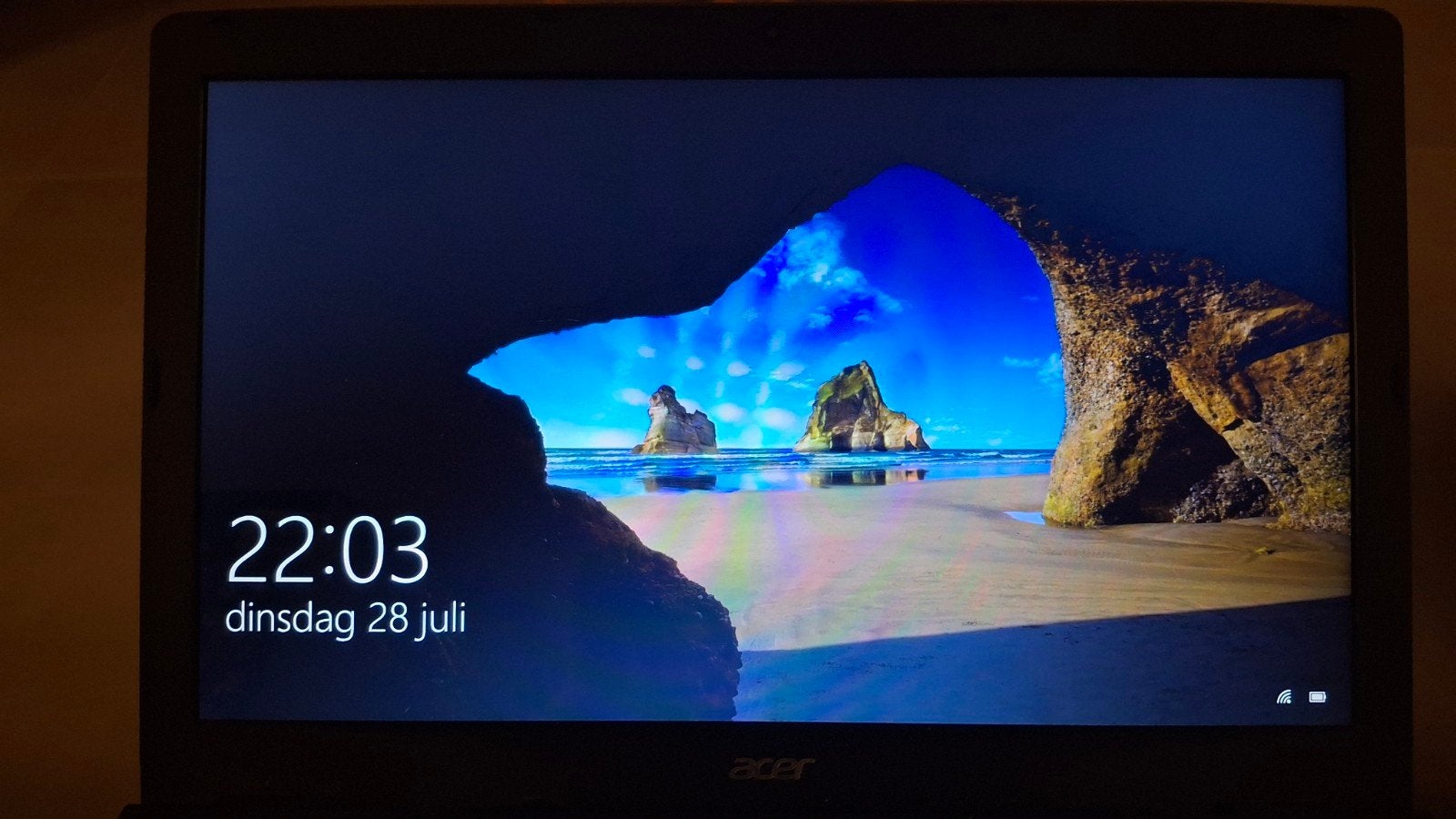 Acer Aspire E 17, E5-774-355E, Informatique & Logiciels, Logiciel d'Édition, Enlèvement, Utilisé, Windows