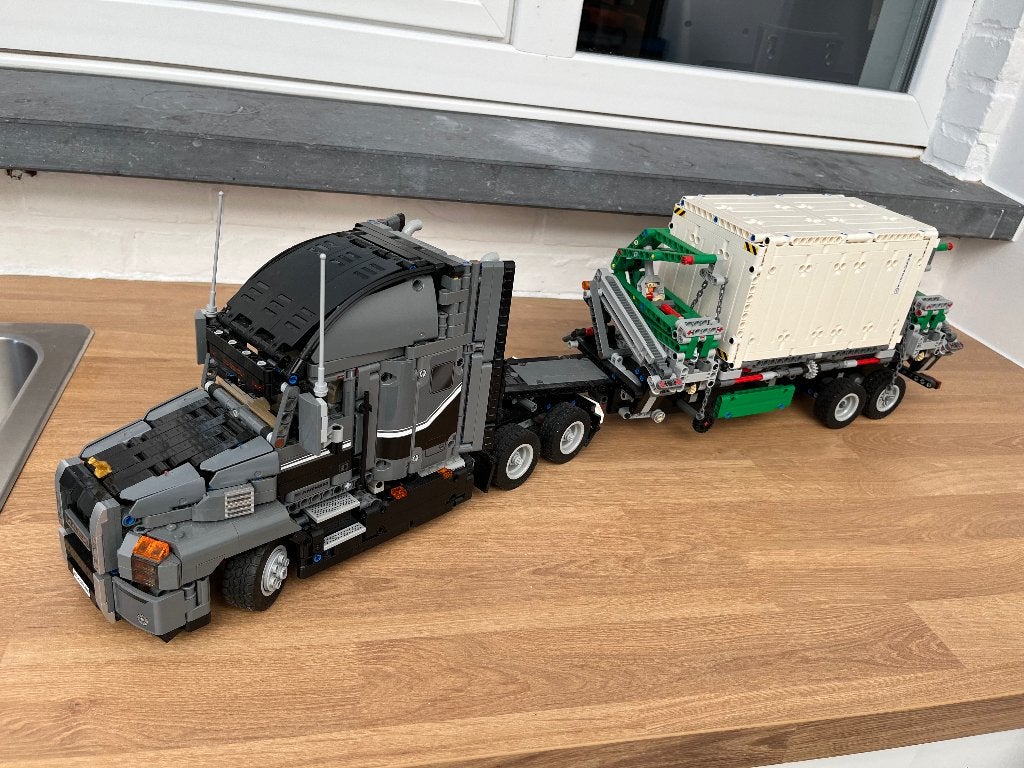 Lego Technic 42078 Mack Anthem vrachtwagen met traile, Ophalen, Lego, Zo goed als nieuw, Technic