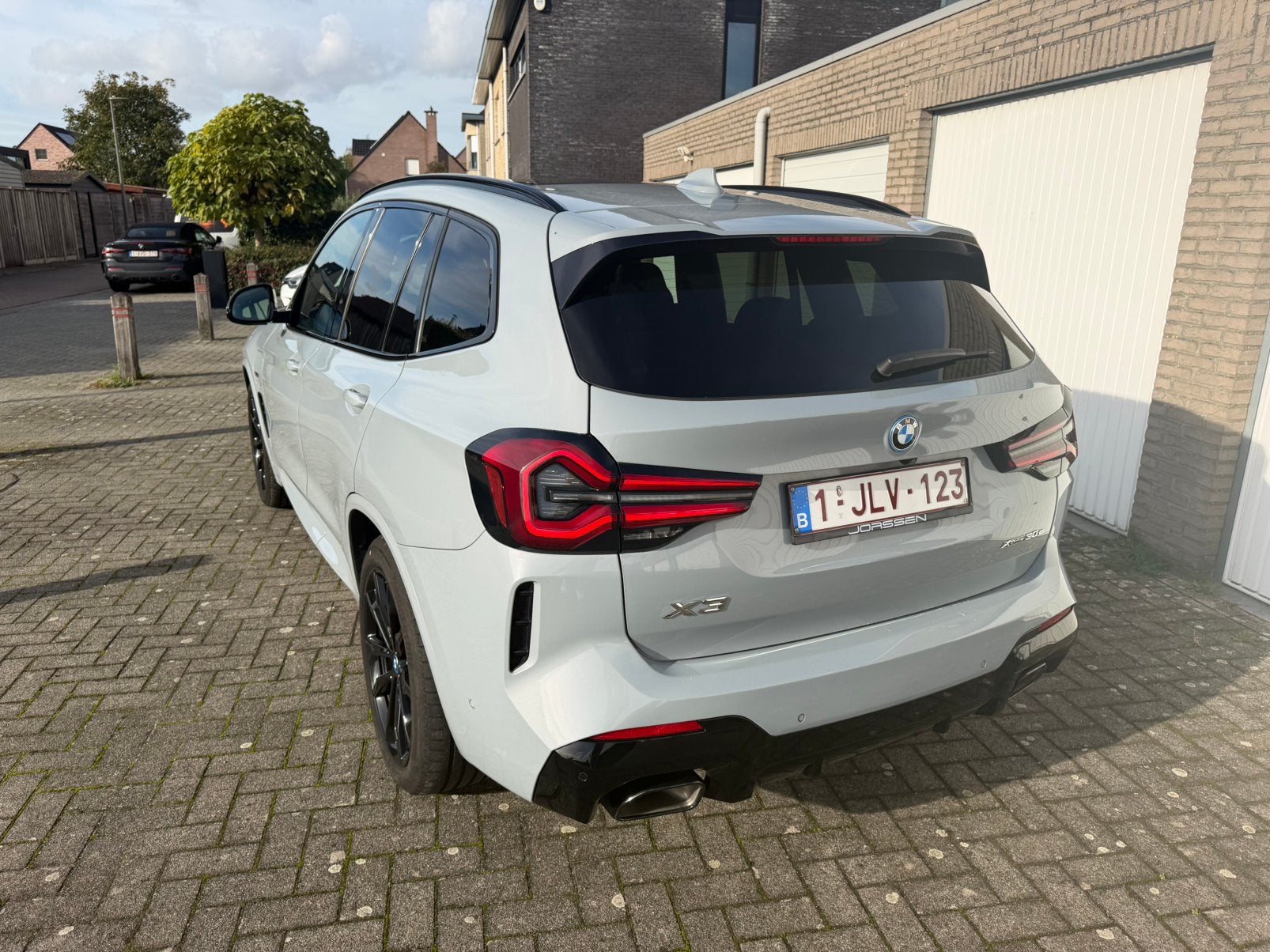 BMW X3 xDrive30e M-pakket Sport, Auto's, Automaat, 1998 cc, 5 zetels, Dealer onderhouden