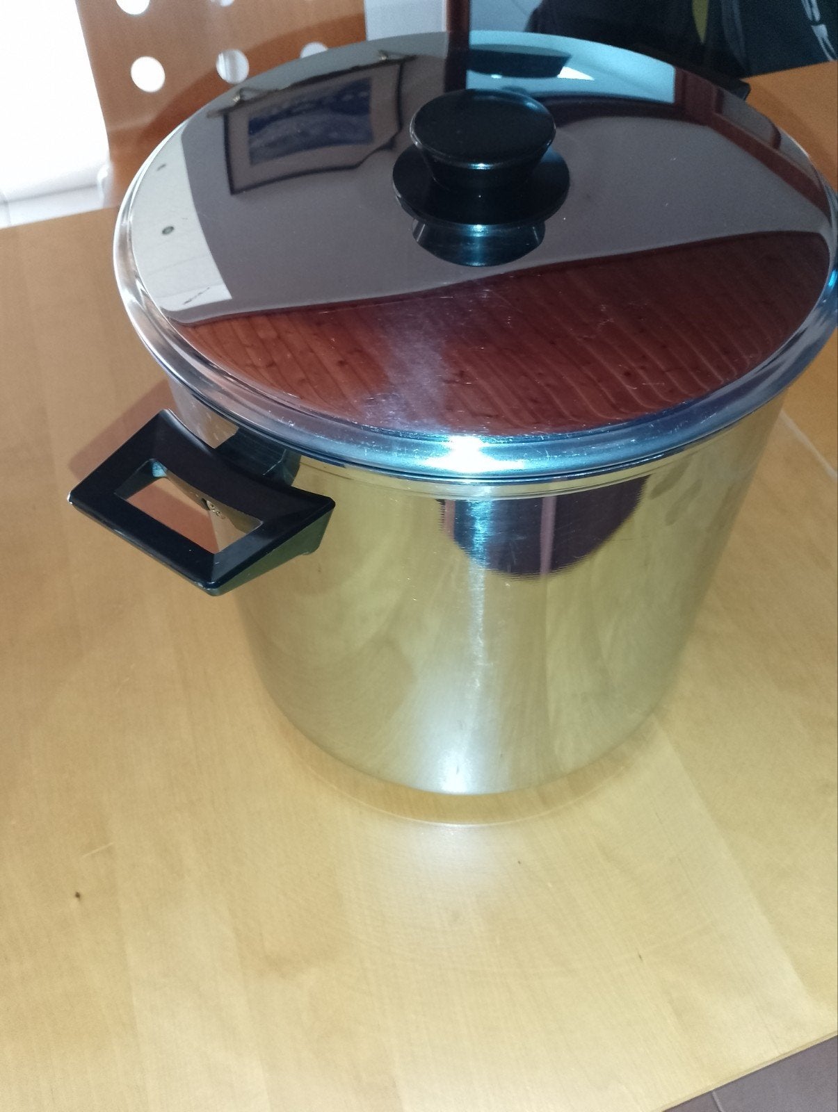 Très grosse casserole 18 litres, Enlèvement
