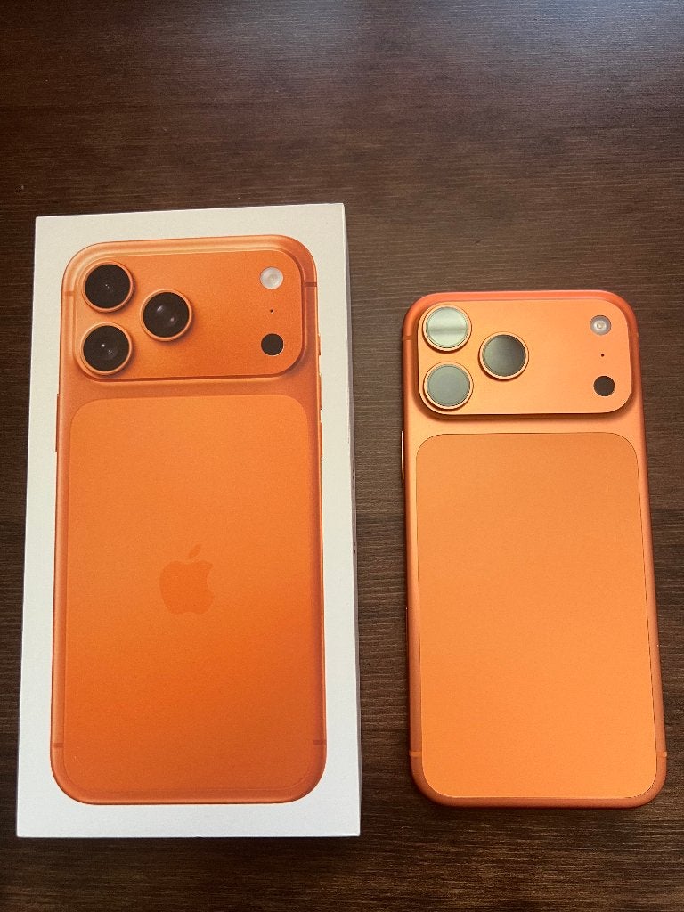 Iphone 17 Pro Max Orange 256GB (occasion), Telecommunicatie, Mobiele telefoons | Apple iPhone, Overige modellen, Zo goed als nieuw