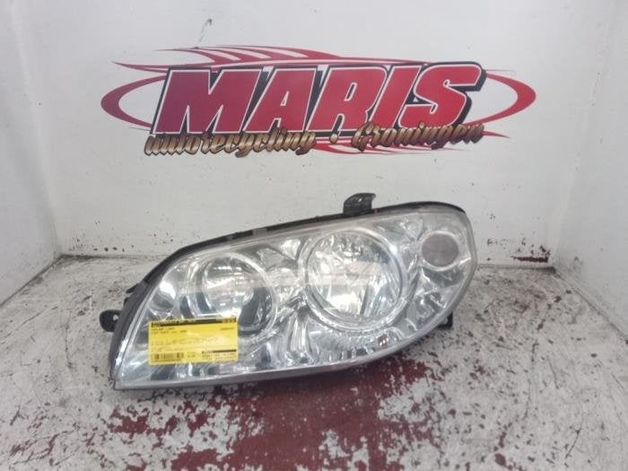 Koplamp links van een Fiat Punto, Gebruikt, -, -, Fiat