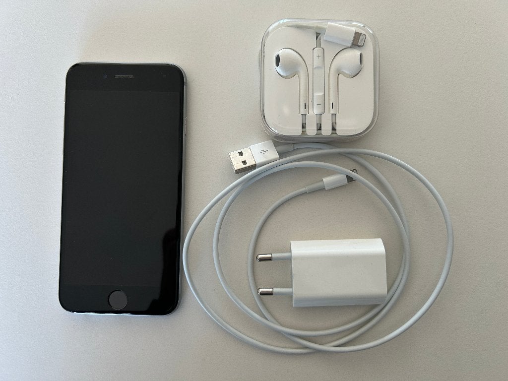 iPhone 6 64 GB (grijs), Télécoms, Téléphonie mobile | Apple iPhone, 59 %, Gris, Enlèvement ou Envoi, Utilisé