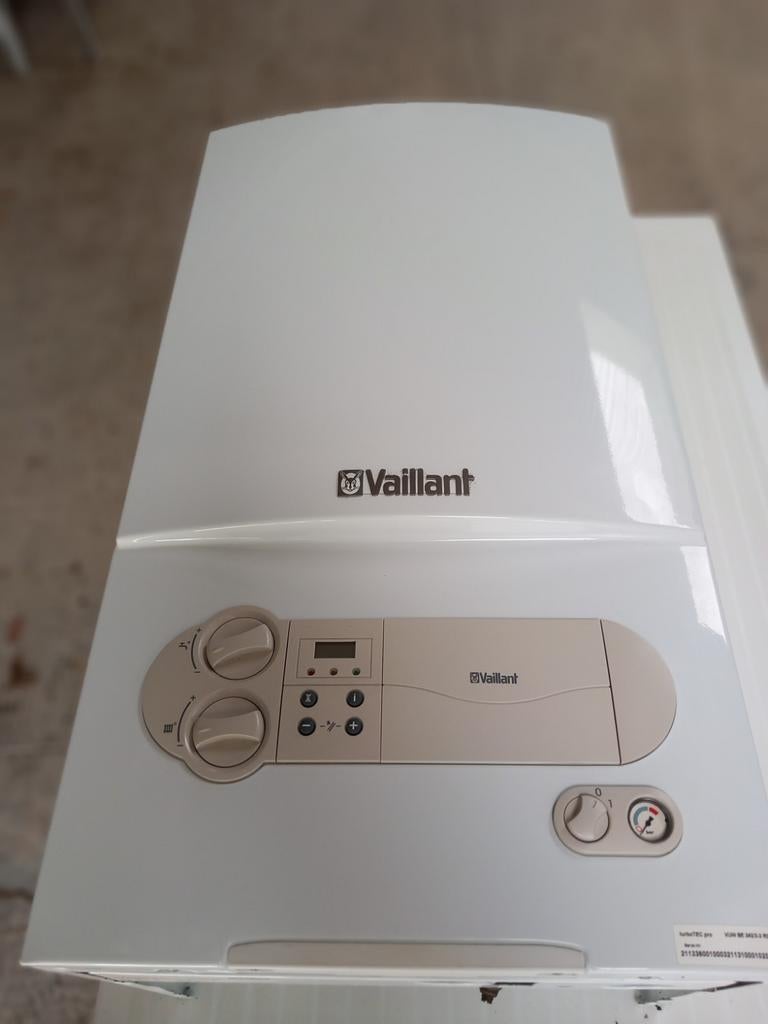 Cv verwarming ketel vaillant turboTEC, Ophalen