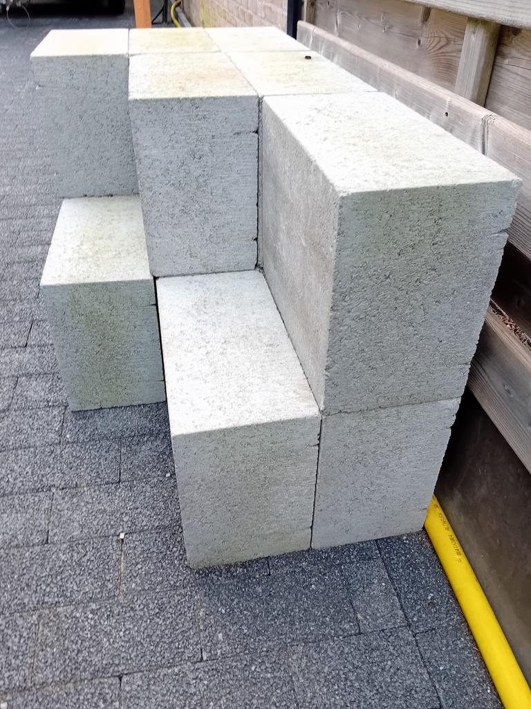 14 stuks betonblok hol 39x29x19, Ophalen, Nieuw