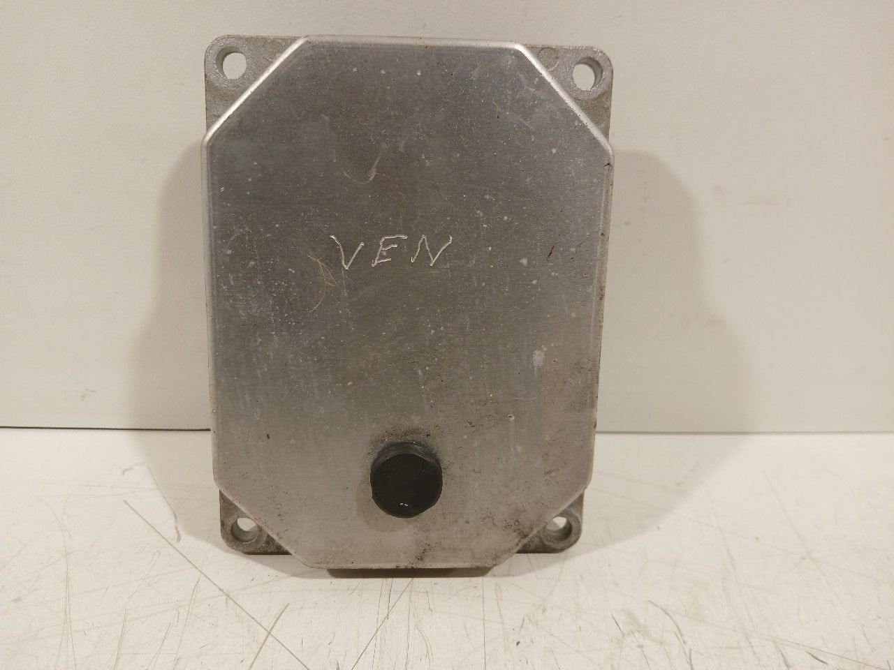 Computer motormanagement Ford Ka, Onderdelen@venauto.nl, Van der Ven Autorecycling B.V., Gebruikt, Ettenseweg 76, 4706 PB Roosendaal, The Netherlands