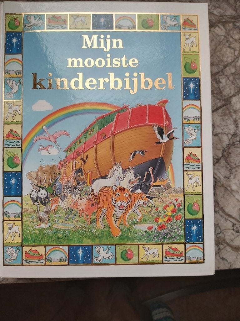 Mijn mooiste kinderbijbel, Ophalen of Verzenden, Zo goed als nieuw