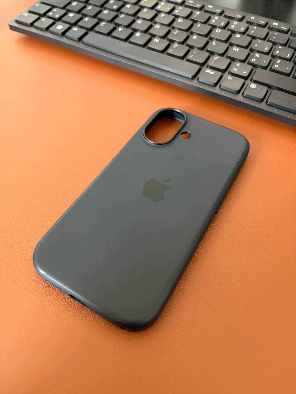 Apple iPhone 17 case, Ophalen, Apple, Siliconen
