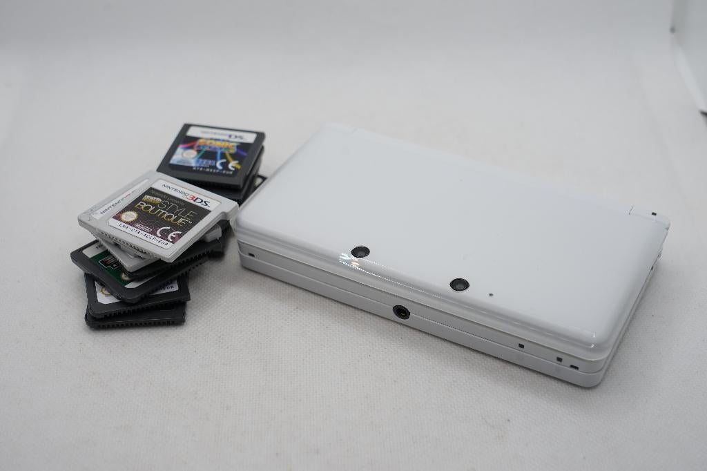 Nintendo 3ds + games, Avontuur en Actie, Gebruikt, 1 speler, Ophalen of Verzenden