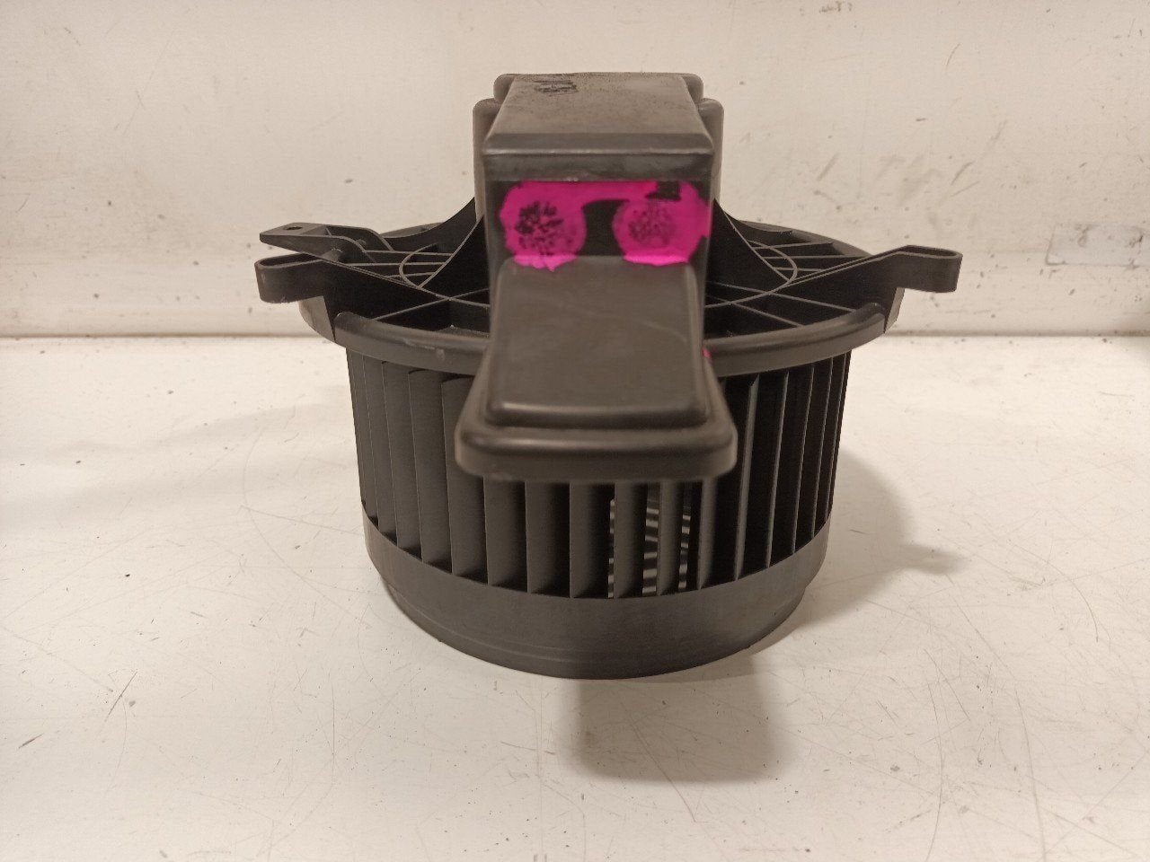 Kachel ventilator motor Jeep Grand Cherokee, Jeep, Onderdelen@venauto.nl, Van der Ven Autorecycling B.V., Ettenseweg 76, 4706 PB Roosendaal, The Netherlands