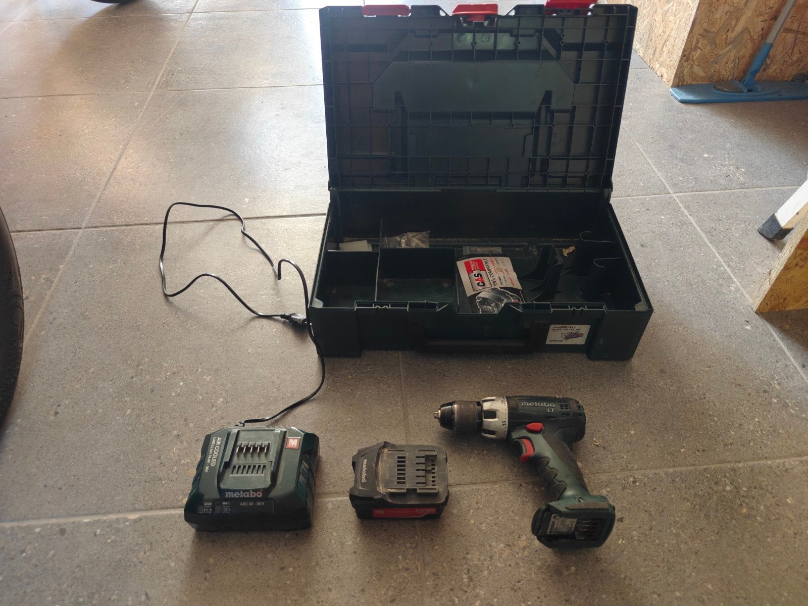 metabo schroefmachine, Enlèvement
