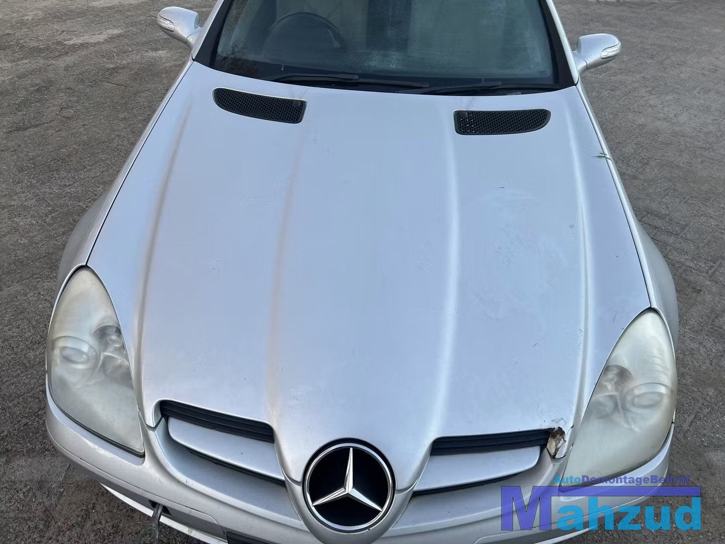 MERCEDES SLK R171 Zilver C775 motorkap 2005-2011, Mercedes-Benz AG, Mercedes-Benz, Utilisé, Mercedesstrasse 120
70372  Stuttgart, DE