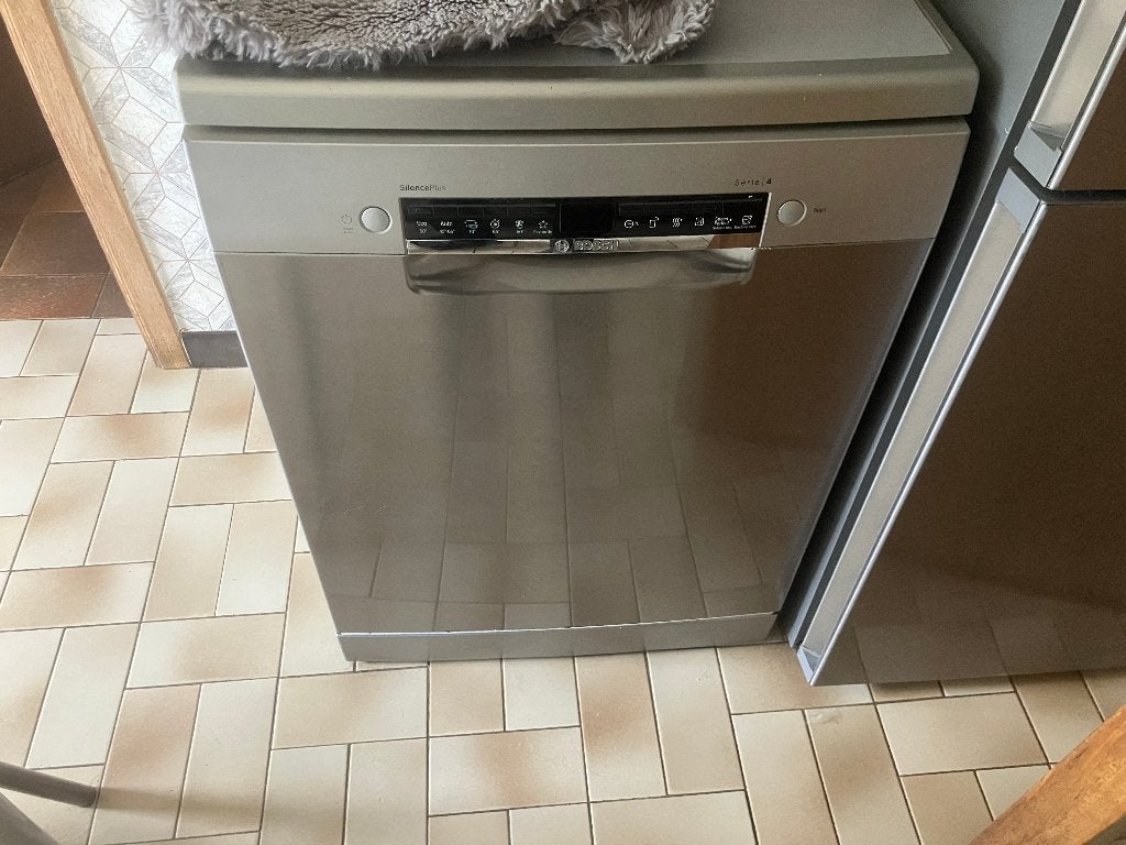 lave vaisselle, Ophalen, Minder dan 85 cm, Tussenbouw, Zo goed als nieuw