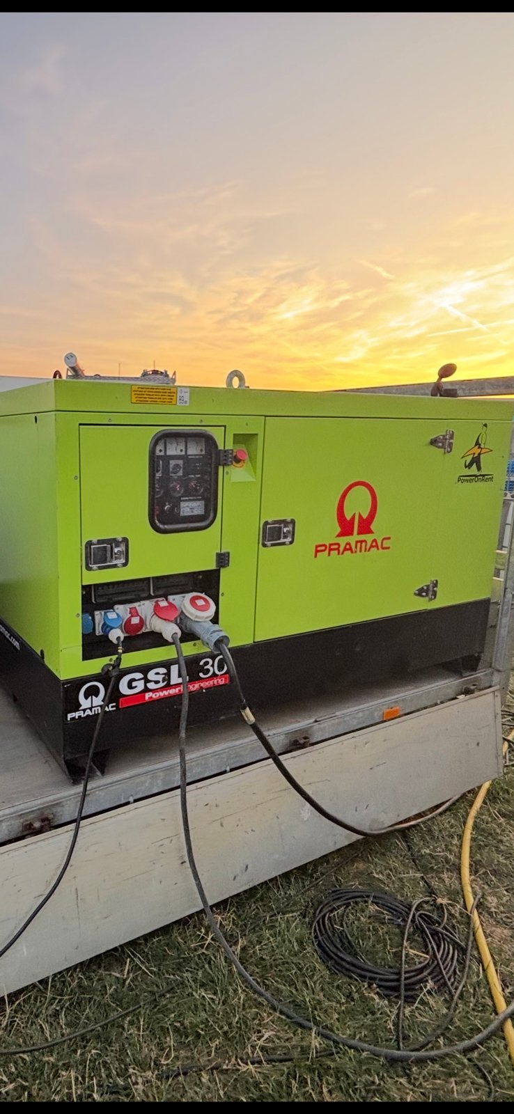 Stroomgroep 30 kva, Ophalen, Gebruikt