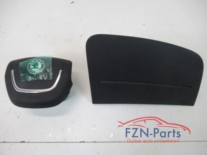 Skoda Fabia Stuurairbag Chrome + Bijrijdersairbag (1Z0880201, Ophalen of Verzenden, Gebruikt
