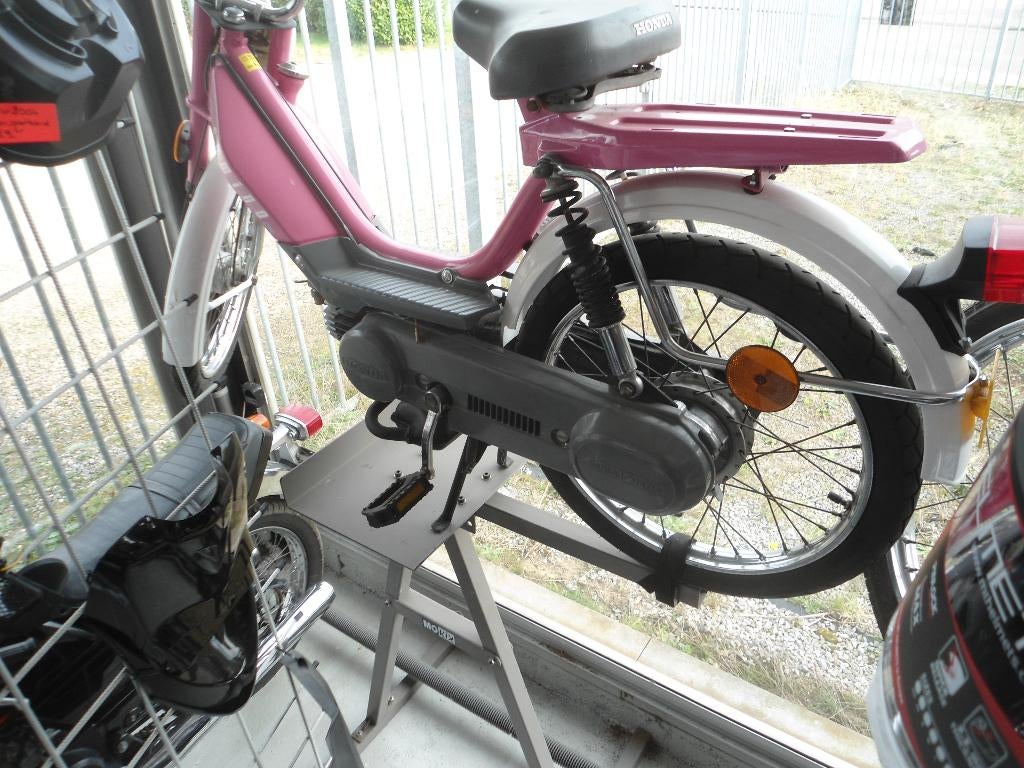honda camino amigo : velg : 1.20 - 17, Fietsen en Brommers, Ophalen, Nieuw, Overige typen, Honda camino amigo novio