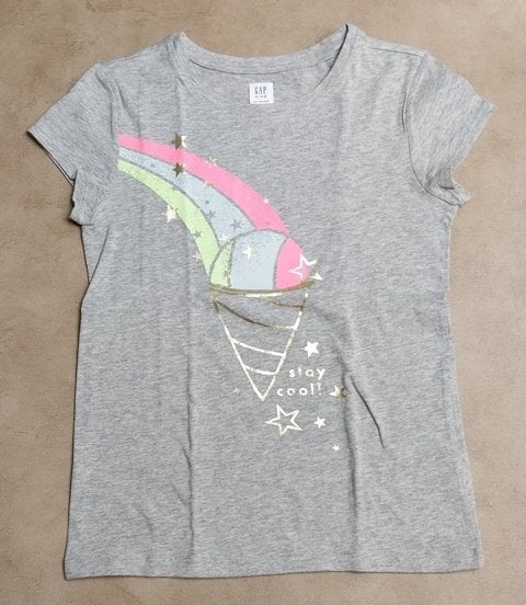 Lichtgrijze t-shirt van GAP Kids - 10 jaar, Meisje, GAP kids, Ophalen of Verzenden, Zo goed als nieuw