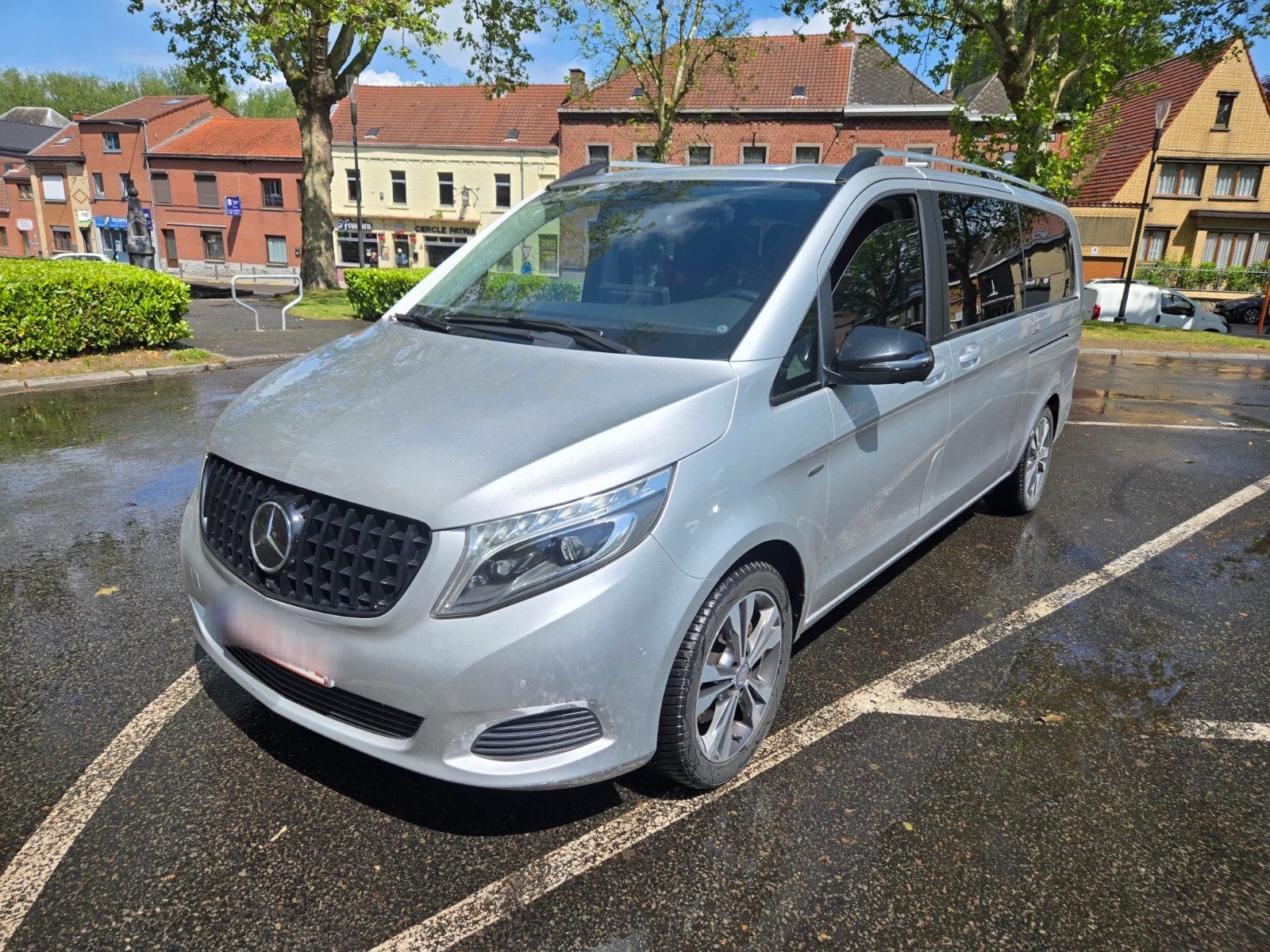 Mercedes classe v 250cdi avangarde, Cuir, Argent ou Gris, Achat, Euro 6