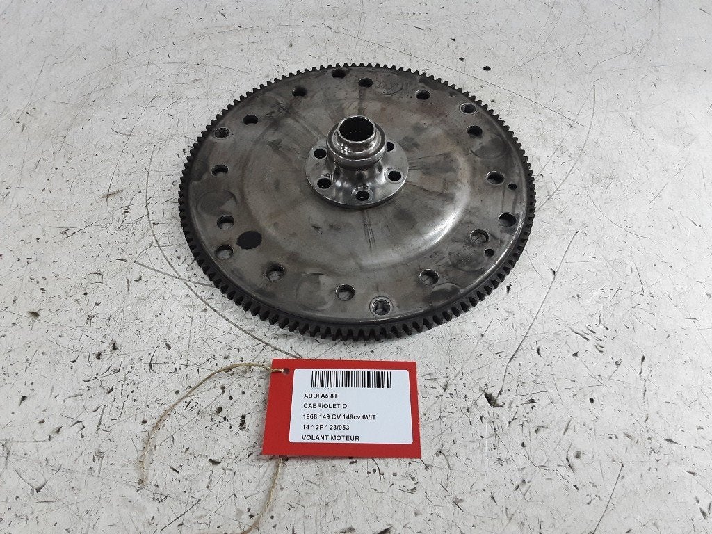 VLIEGWIEL Audi A5 Cabrio (8F7) (03G105323AH), Gebruikt, Mevr. I. Hauben, Audi, Rue de l'Espoir 34 34
4030  GRIVEGNÉE, BE