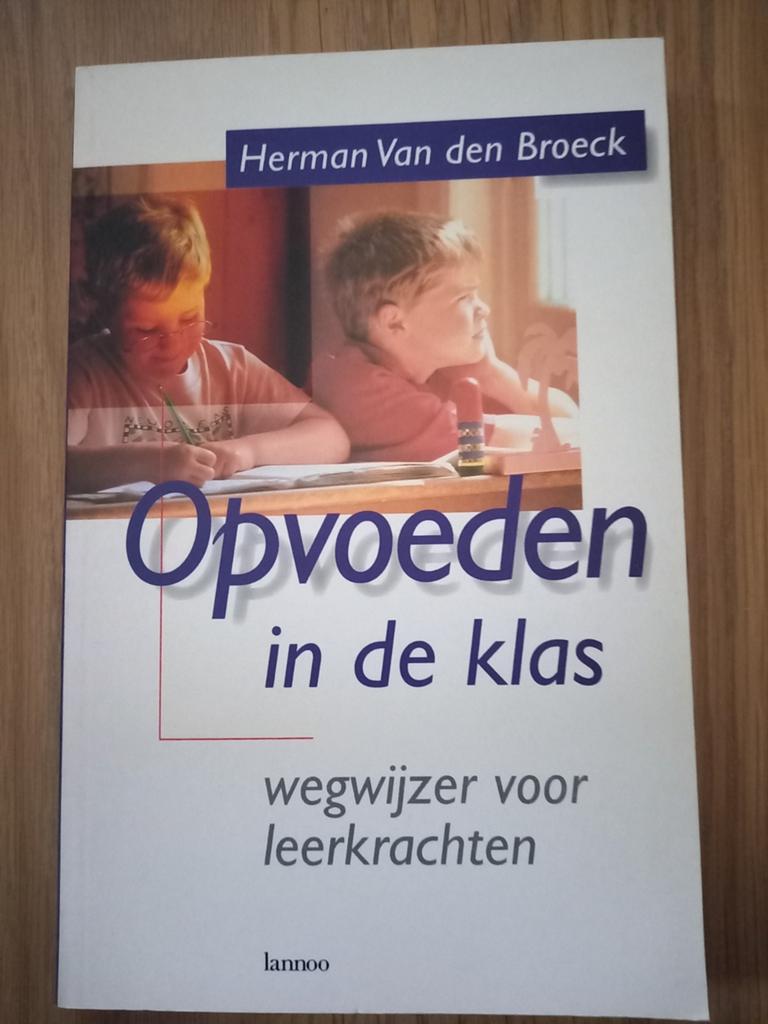 Opvoeden in de klas wegwijzer voor leerkrachten en magazine, Livres, Conseil, Aide & Formation, Enlèvement ou Envoi