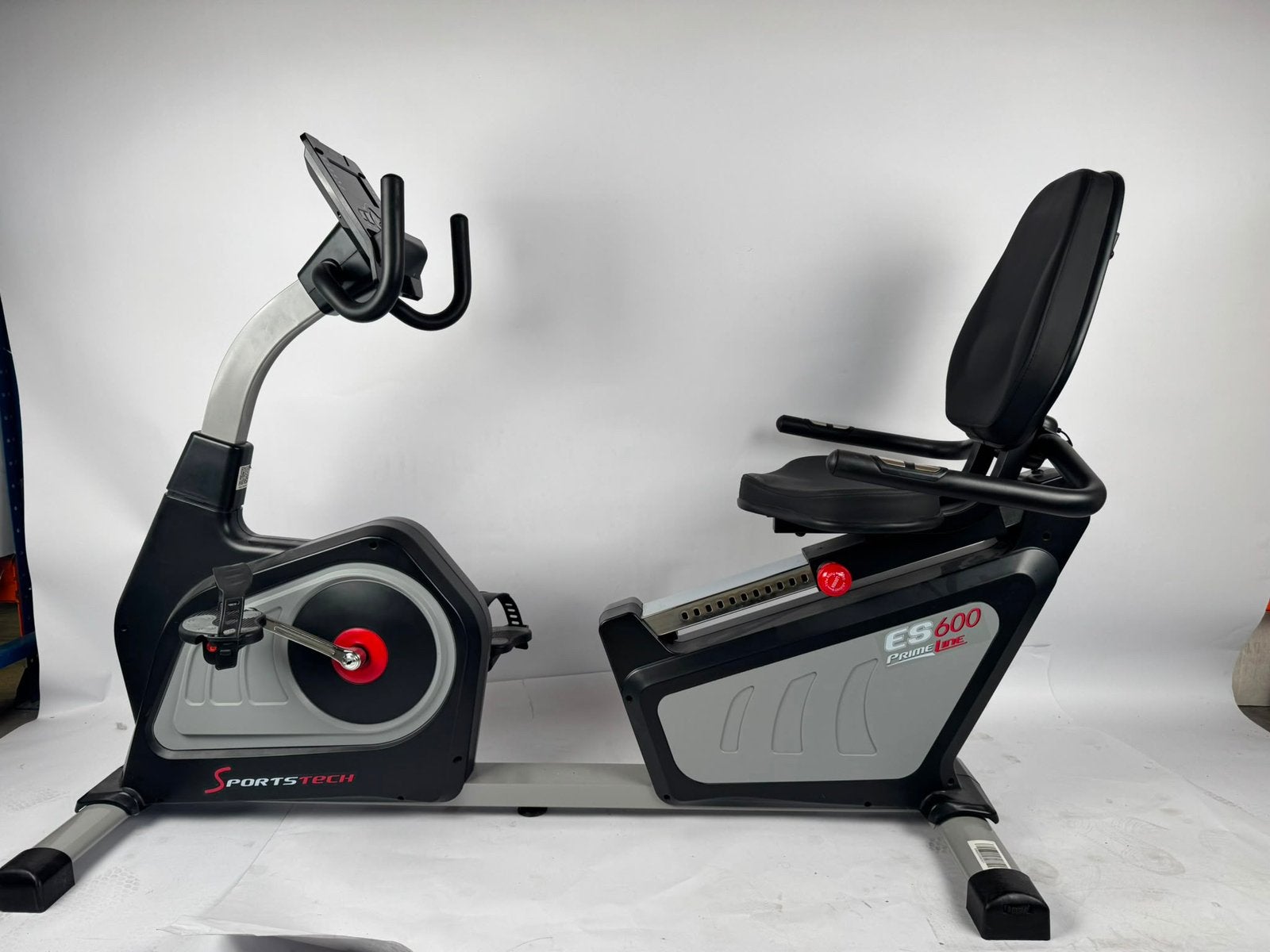 Sportstech ES600 ligfiets in zeer goede staat, Sport en Fitness, Fitnessmaterialen, Ophalen, Zo goed als nieuw