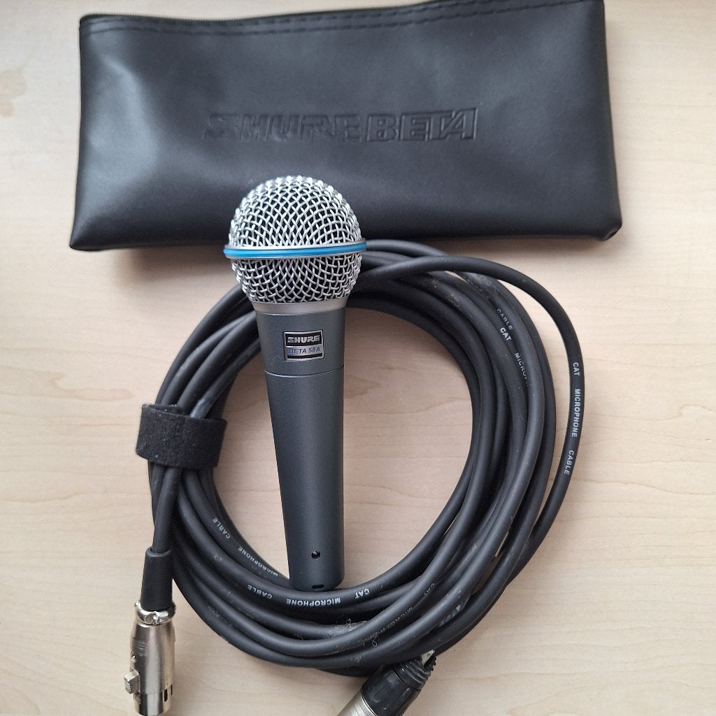 Shure SM58a met kabel, Muziek en Instrumenten, Microfoons, Ophalen of Verzenden, Zo goed als nieuw, Zangmicrofoon