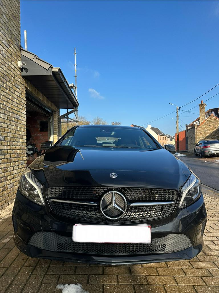 Mercedes-Benz A180 benzine automaat, Auto's, Automaat, Android Auto, Particulier, Te koop