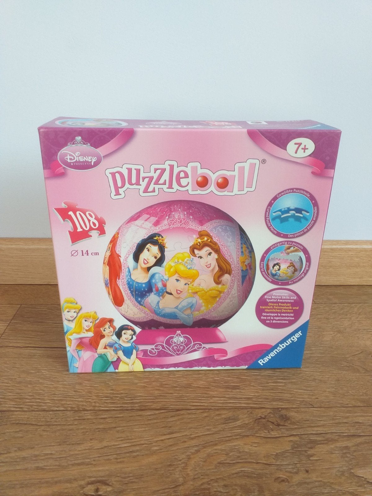 Disney princess 3D puzzelbal Ravensburger, als nieuw, Enlèvement ou Envoi, Plus de 50 pièces, Comme neuf, 6 ans ou plus
