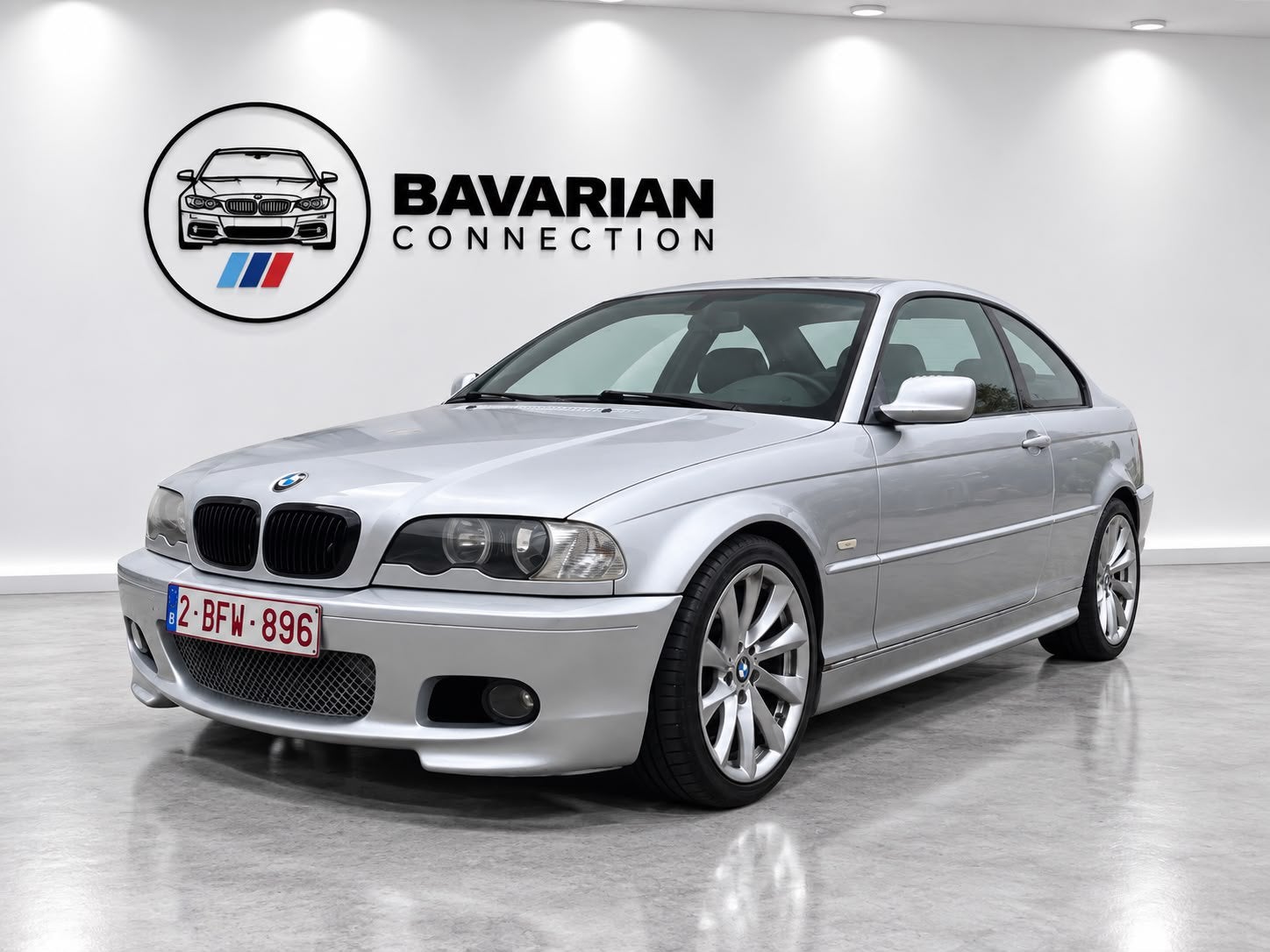BMW 330Ci Coupé E46 Pack M – 3.0 6 cylindres – Auto – 2001, Autos, Argent ou Gris, Achat, Electronic Stability Program (ESP), Carnet d'entretien