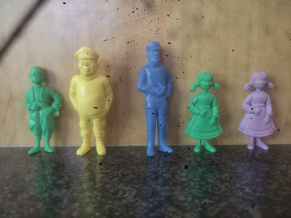 5 monochromes Esso : Tintin et le lac aux requins., Enlèvement ou Envoi, Tintin, Comme neuf, Statue ou Figurine