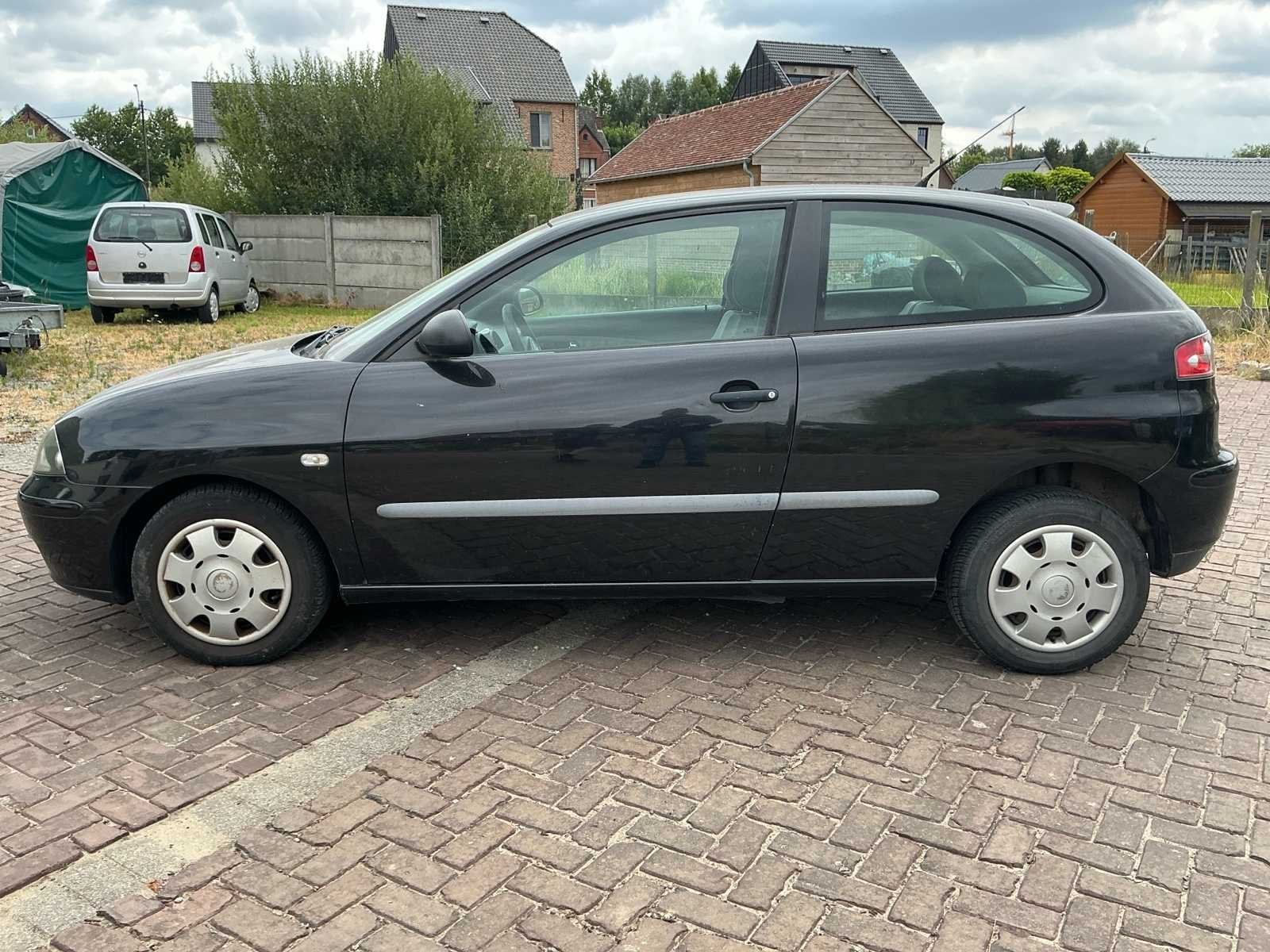 Seat Ibiza essence 2002, Achat, Entreprise, Boîte manuelle, Euro 4