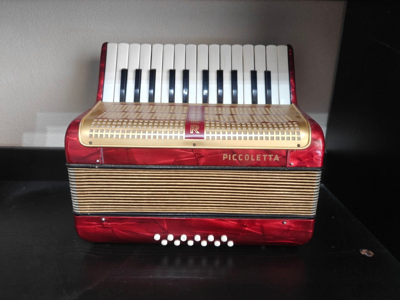 Hohner Piccoletta, Enlèvement ou Envoi, Hohner