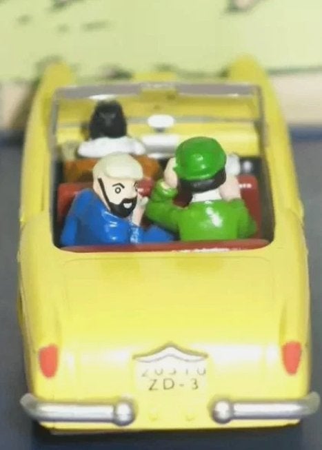 EN VOITURE TINTIN N 16 La voiture bordure, Collections, Enlèvement ou Envoi, Tintin, Comme neuf