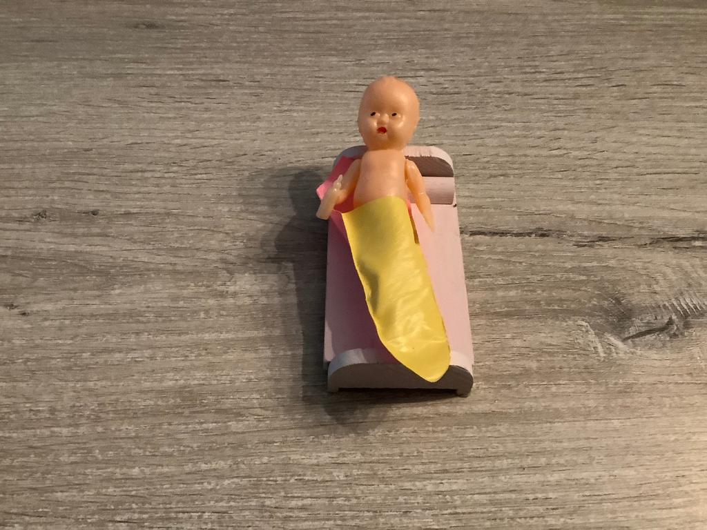 Vintage speelpopje (3 delig), Collections, Poupées, Comme neuf, Poupée, Enlèvement ou Envoi
