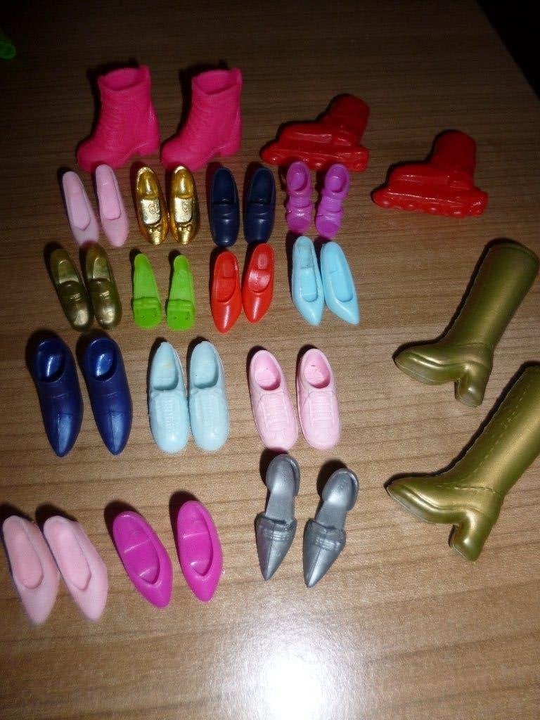 Poppenkleertjes, Kinderen en Baby's, Speelgoed | Poppen, Ophalen of Verzenden, Barbie