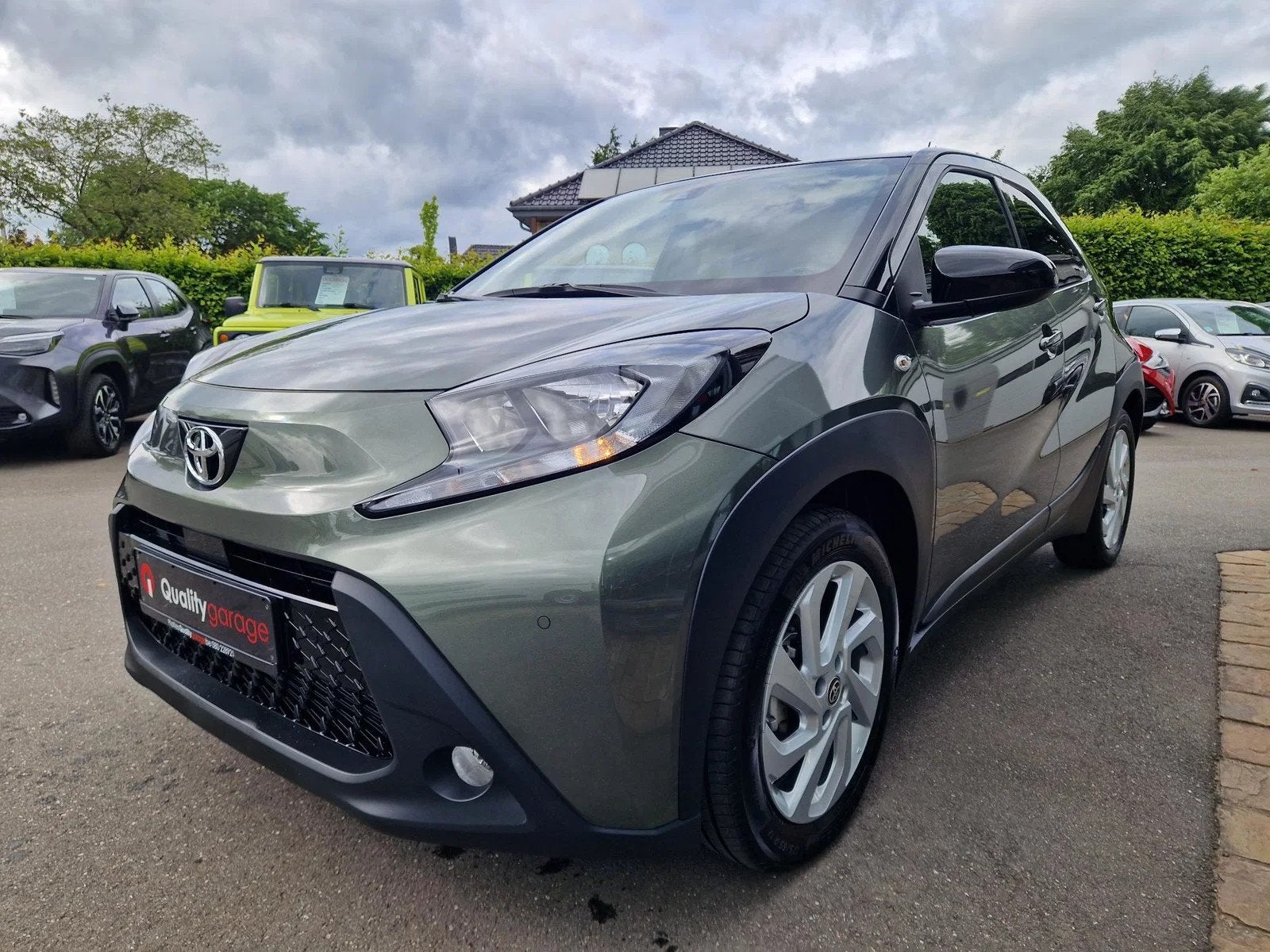 Toyota Aygo Design (bj 2022), Auto's, Toyota, Stof, Gebruikt, Euro 6, 109 g/km