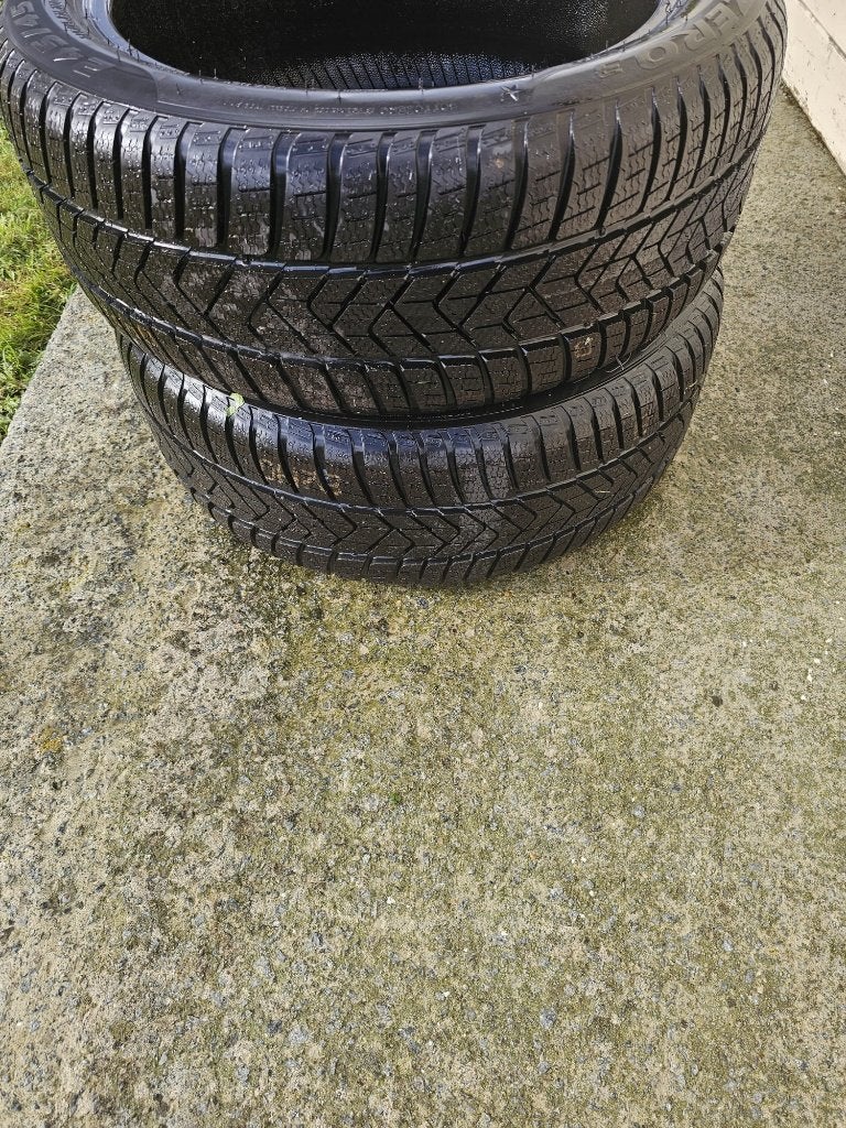 Titre de l'annonce : 2 Pneus Hiver Neufs Pirelli Winter, Neuf, Pneus hiver, Enlèvement, Autre
