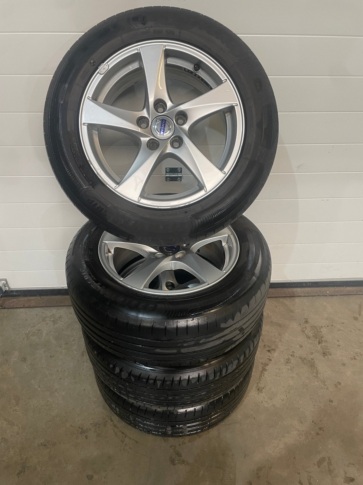 Velgen met banden Volvo, Auto-onderdelen, Ophalen, Gebruikt, 16 inch, Banden en Velgen