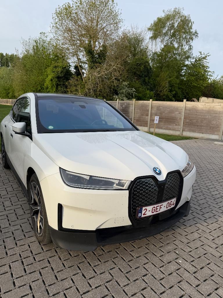 BMW iX 40 - 2023 - iDrive 8.5 !, Cuir, Achat, Affichage tête haute, Euro 6