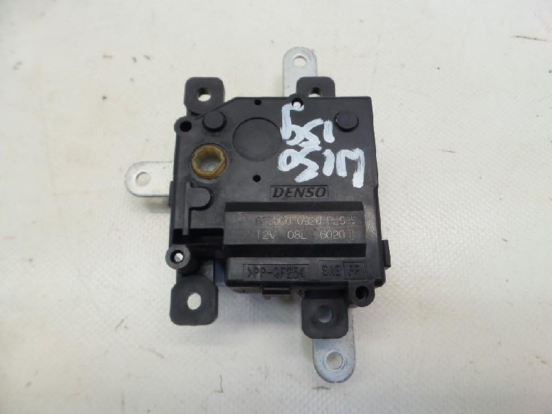 ACTIONNEUR MOTEUR VOLET CHAUFFAGE RAV4 (A3) (|8710642090|), Utilisé, Toyota