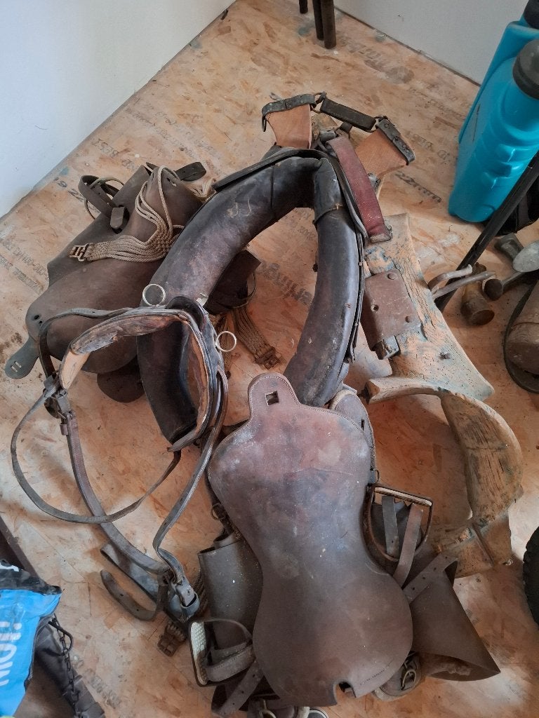 Selle et matériel équitation vintage, Enlèvement