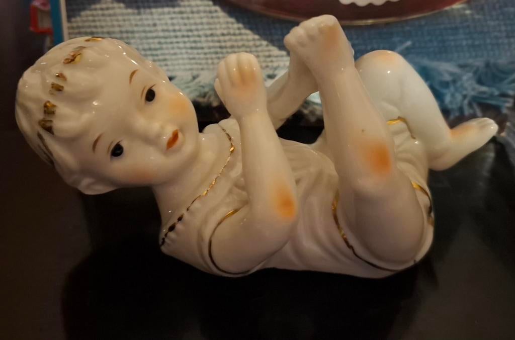 Statue en porcelaine, Enlèvement ou Envoi