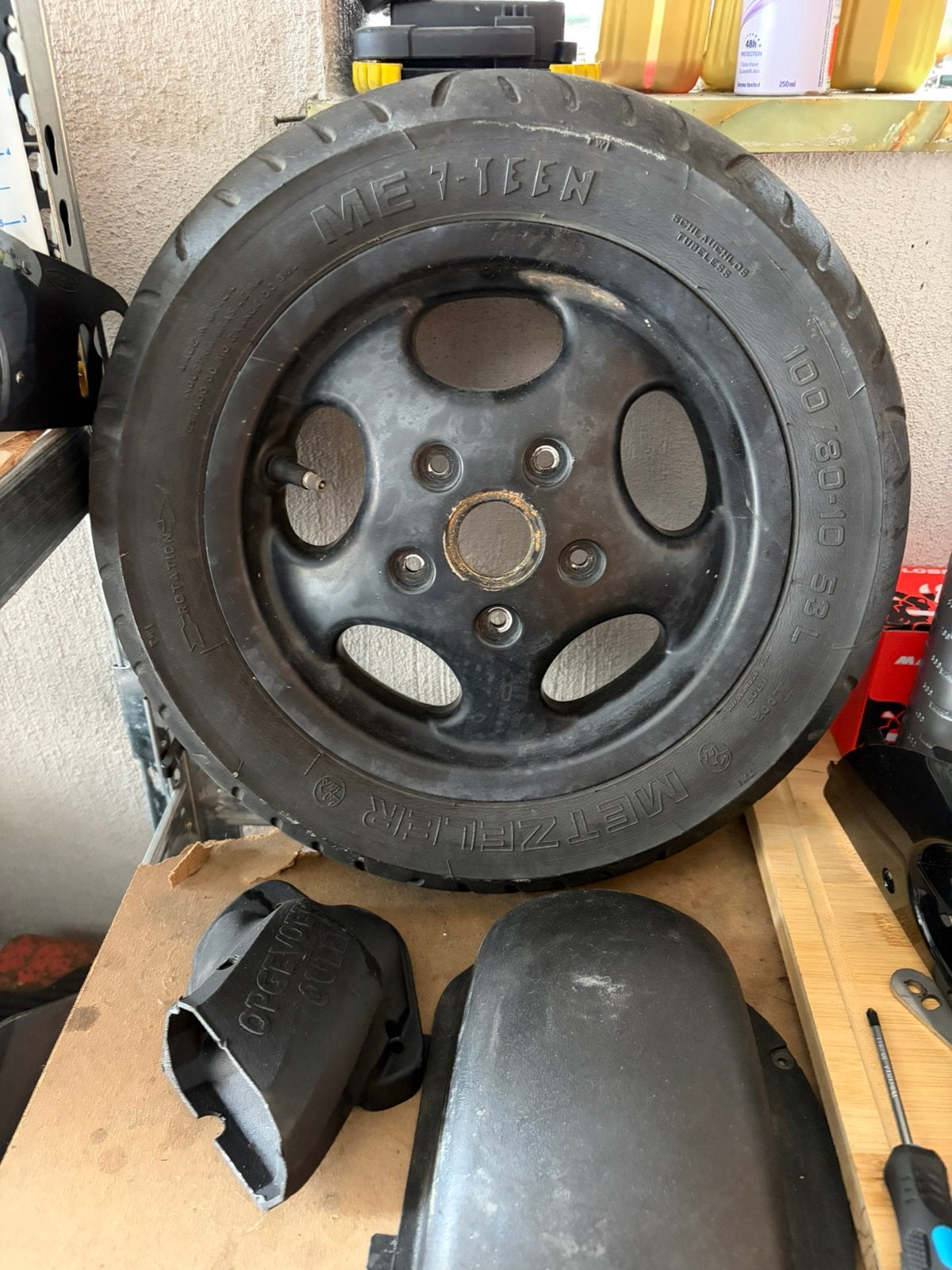 Piaggio zip Sp voorvelg, Motoren, Ophalen