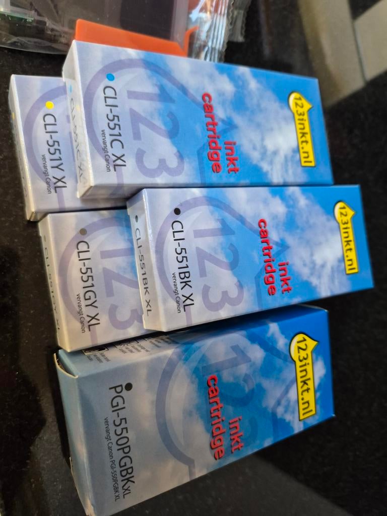 Encre Canon, Enlèvement ou Envoi