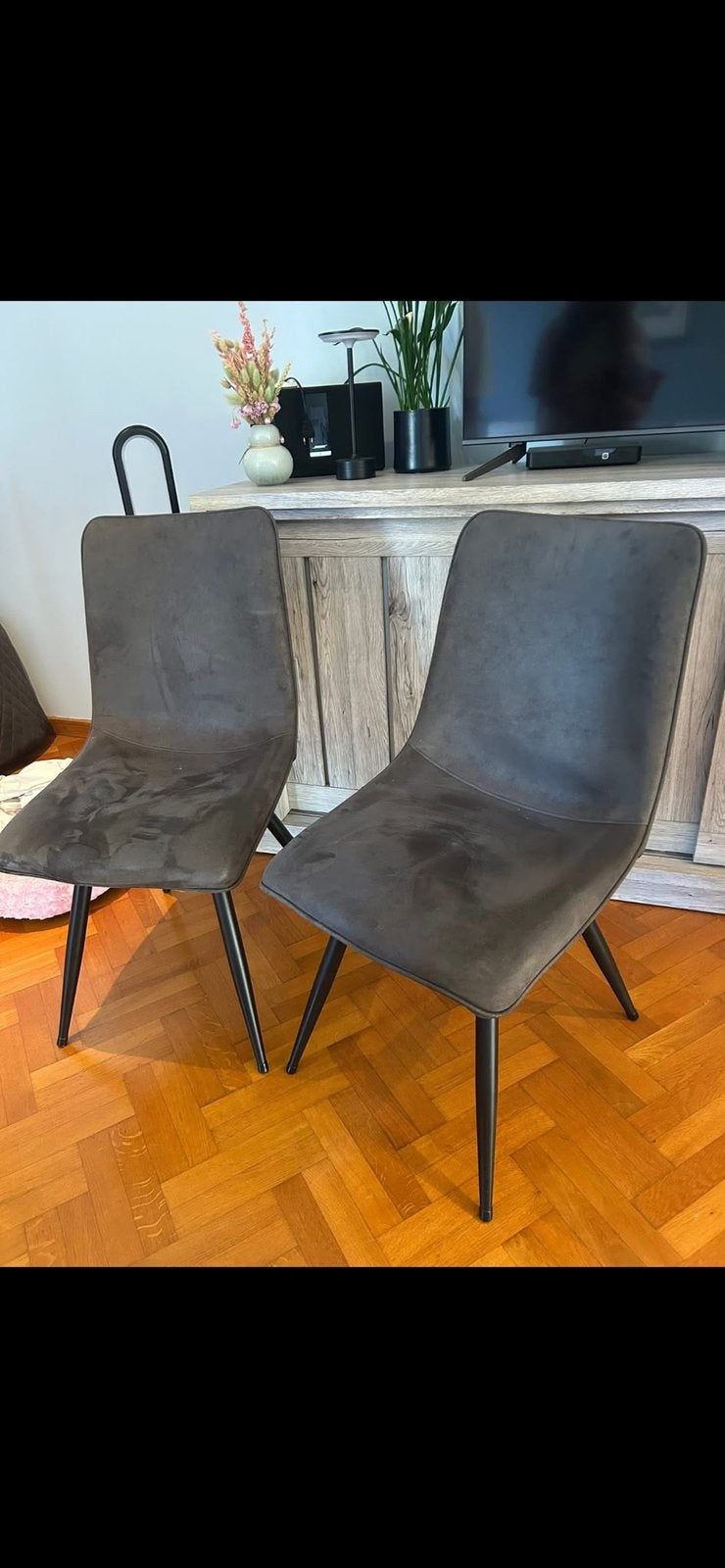 4 stoelen, Ophalen, Zo goed als nieuw