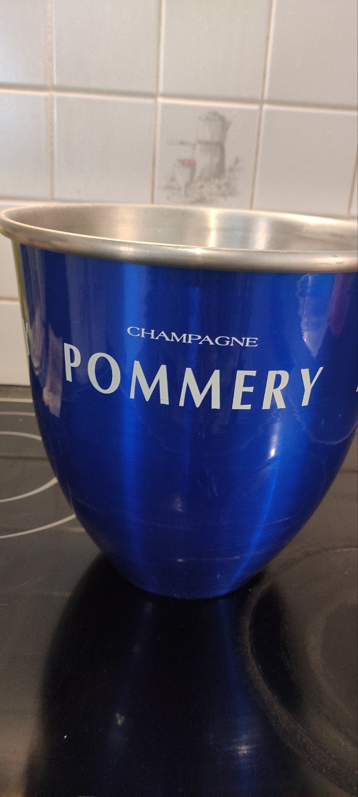Champagne emmer Pommery, Ophalen, Champagne